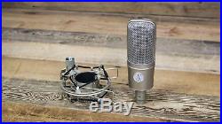 Audio-Technica AT4047/SV Condenser Microphone withShock Mount AT-4047 Mic U107442