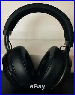 Black Blue Yeti Mic, Stand, Cable, Sound Filter & Razer Kraken EX Gaming Headset