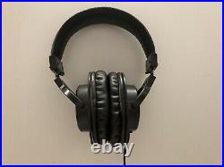 Microphone Interface and Studio Headphones M-Audio 2x2 C-Series + Nova Black Mic